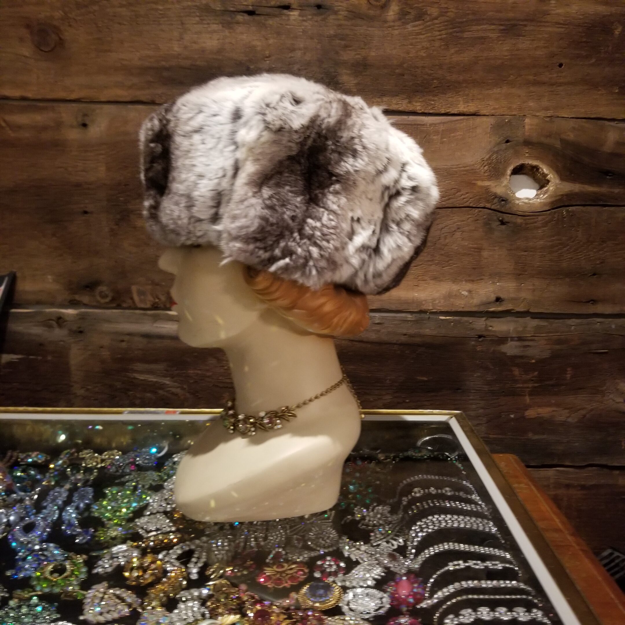 Vintage Chinchilla fur hat | Gadabout Vintage