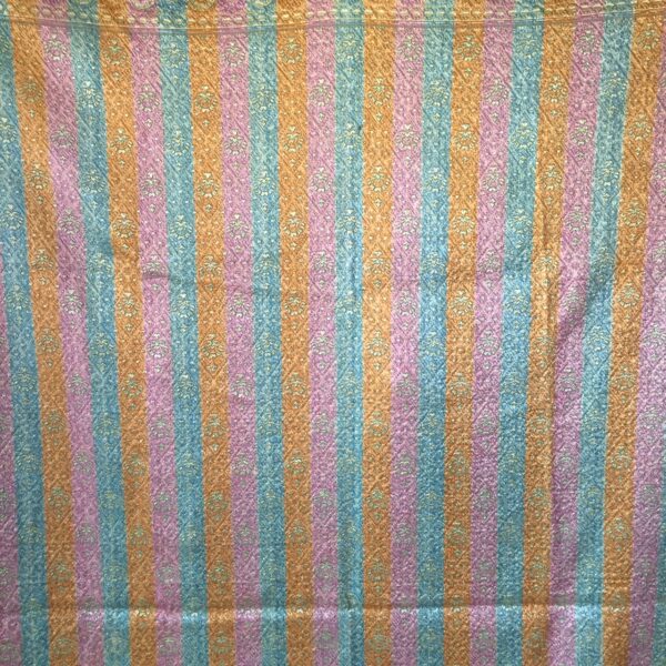 Multi coloured bed cover or tablecloth reverse