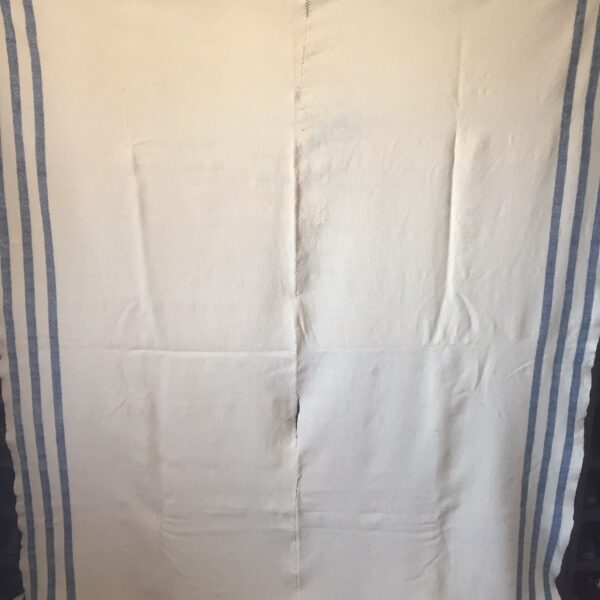 Rental only blanket three blue stripes down the sides