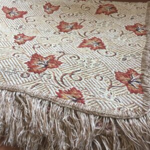 Leaf pattern contemporary throw or lap blanket