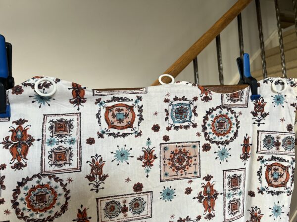 1950's curtains with wreath block print